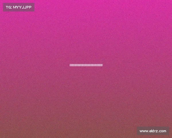 《绿茵场上的汗水对决：告别指尖博弈的肌肉碰撞》